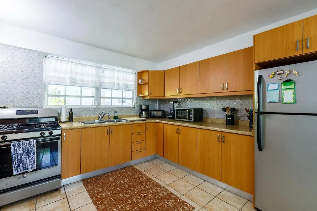 Rainforest Retreat 15 Min From The Beach Luquillo Сasa de vacaciones
